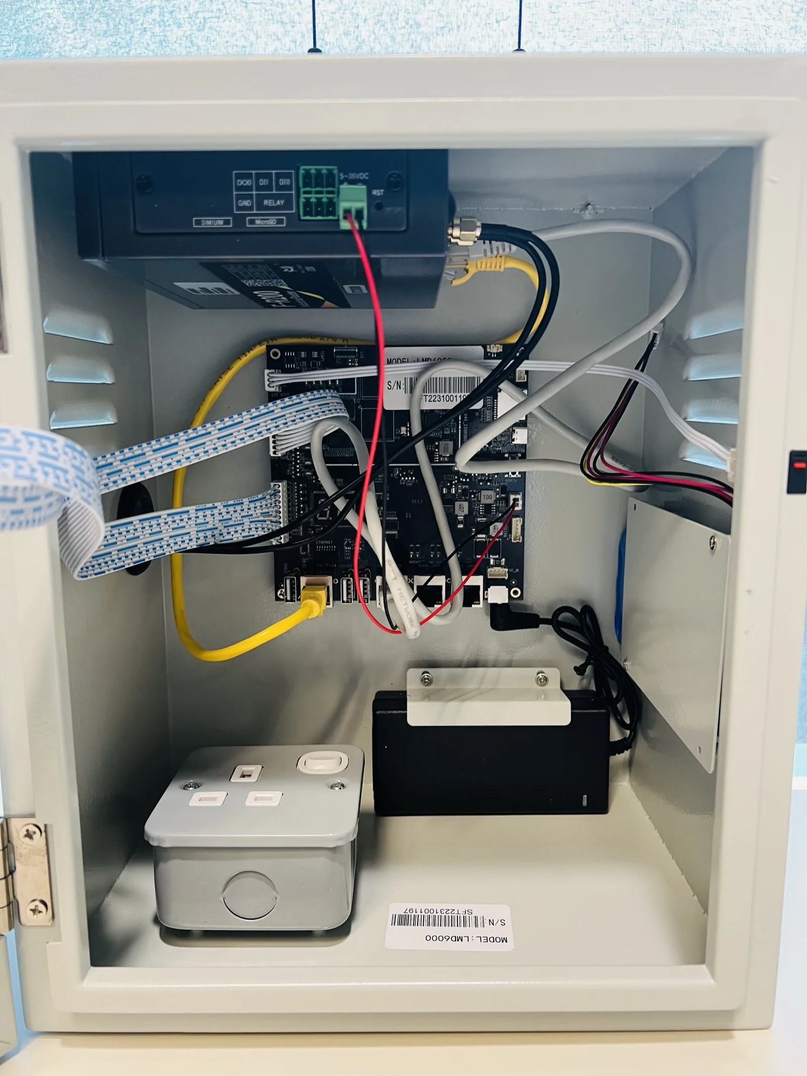 LMD6000 — Main Board